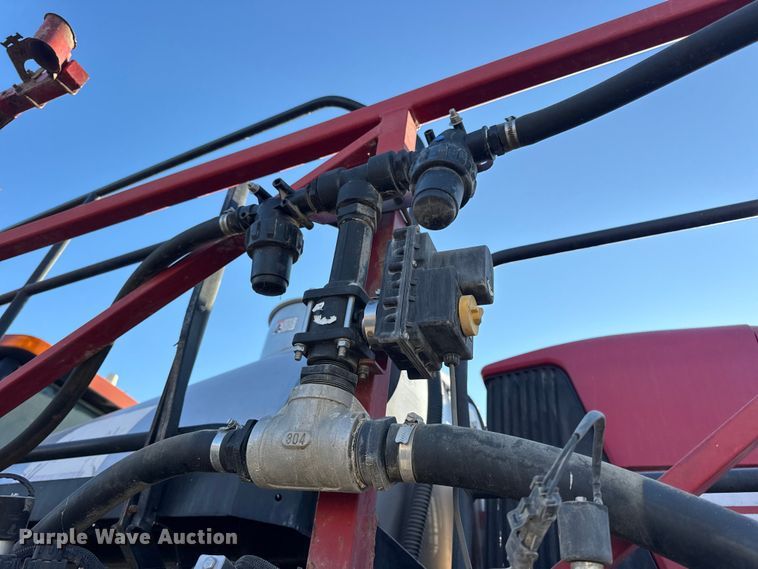 image for item DO2302 2013 Case Patriot 3330 sprayer