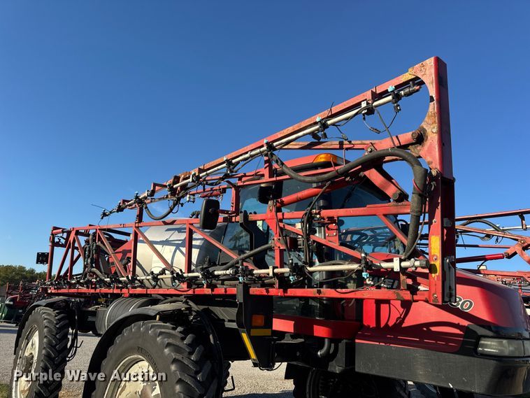 image for item DO2302 2013 Case Patriot 3330 sprayer