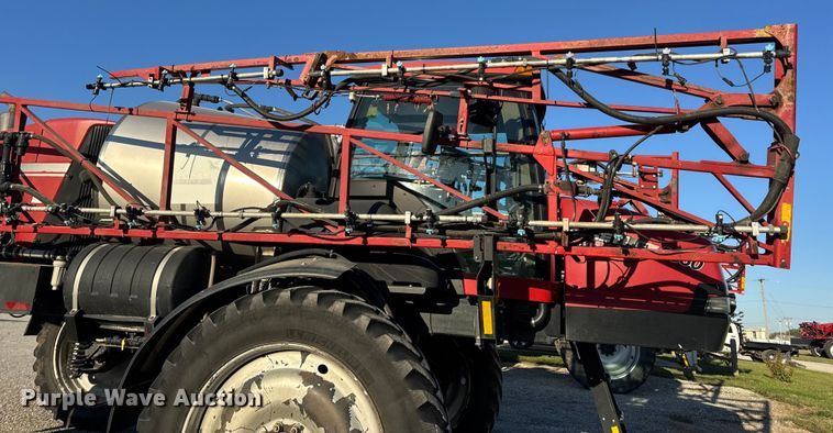 image for item DO2302 2013 Case Patriot 3330 sprayer