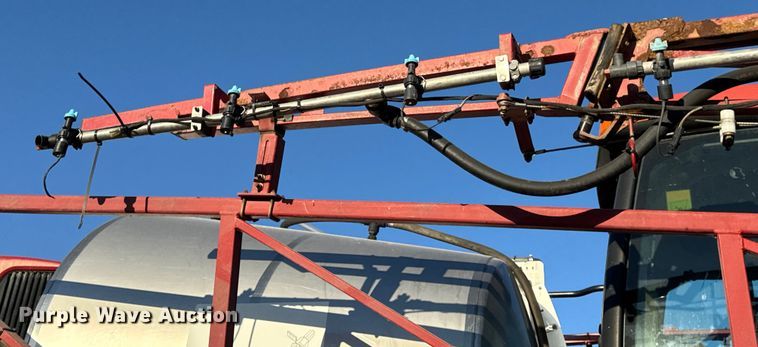 image for item DO2302 2013 Case Patriot 3330 sprayer