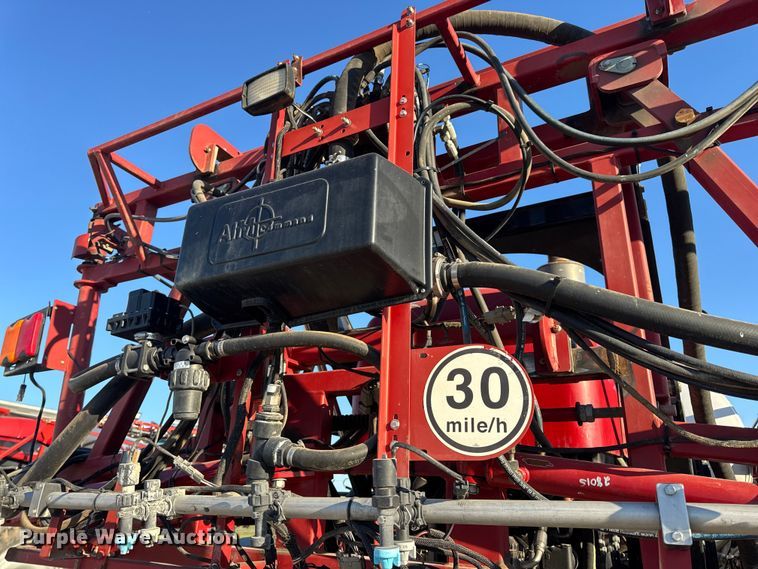 image for item DO2302 2013 Case Patriot 3330 sprayer