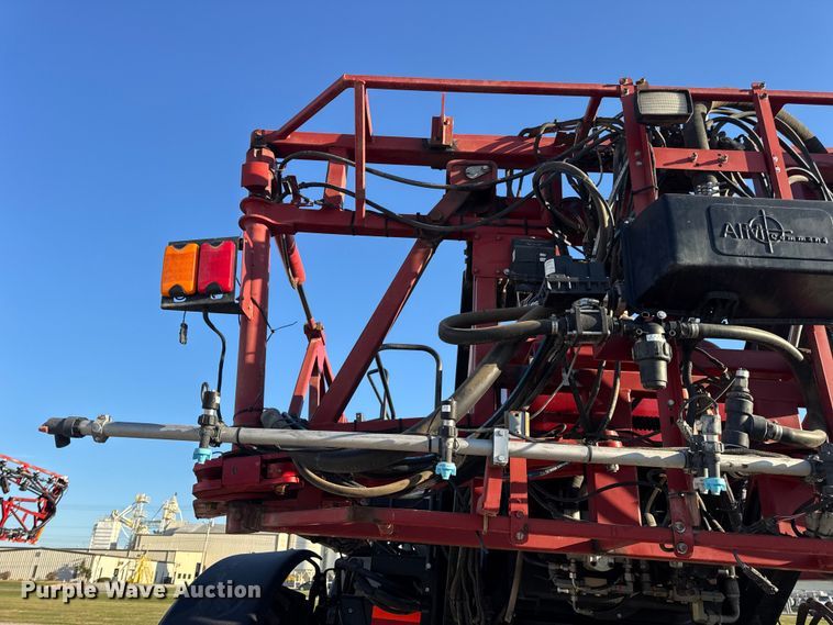 image for item DO2302 2013 Case Patriot 3330 sprayer