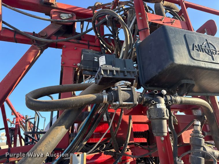 image for item DO2302 2013 Case Patriot 3330 sprayer