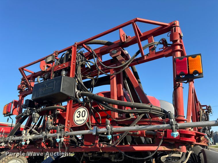 image for item DO2302 2013 Case Patriot 3330 sprayer