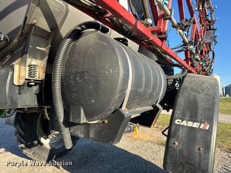 image for item DO2302 2013 Case Patriot 3330 sprayer