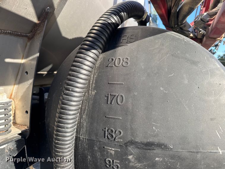 image for item DO2302 2013 Case Patriot 3330 sprayer