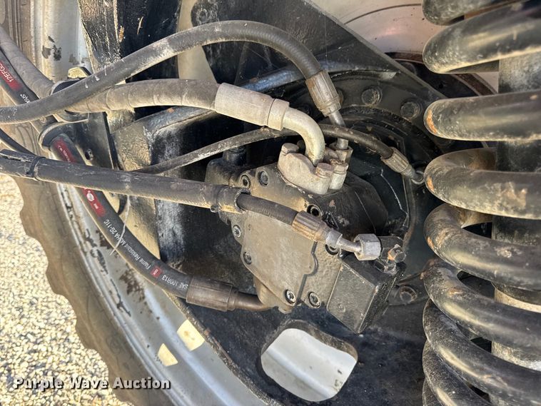 image for item DO2302 2013 Case Patriot 3330 sprayer