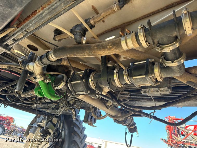 image for item DO2302 2013 Case Patriot 3330 sprayer