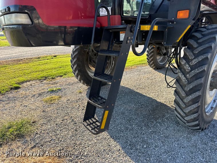 image for item DO2302 2013 Case Patriot 3330 sprayer