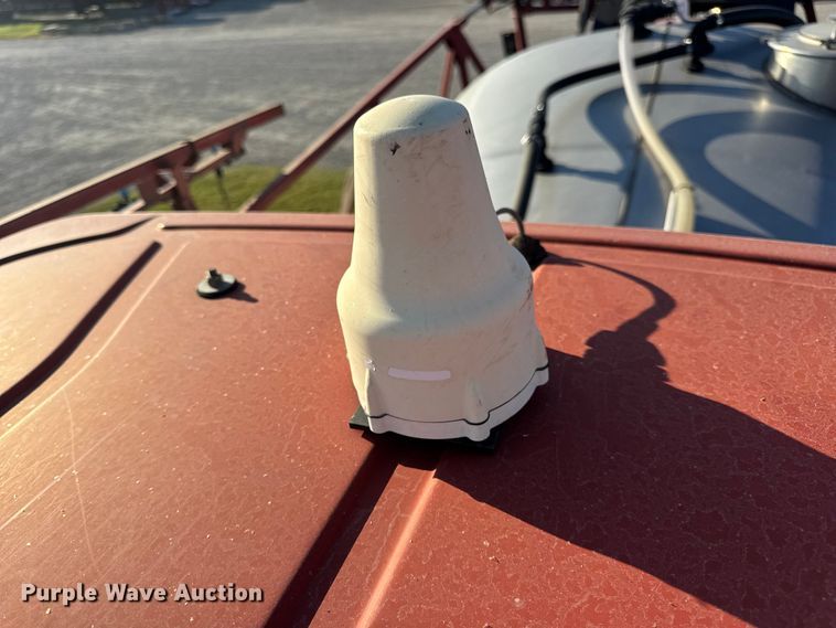 image for item DO2302 2013 Case Patriot 3330 sprayer