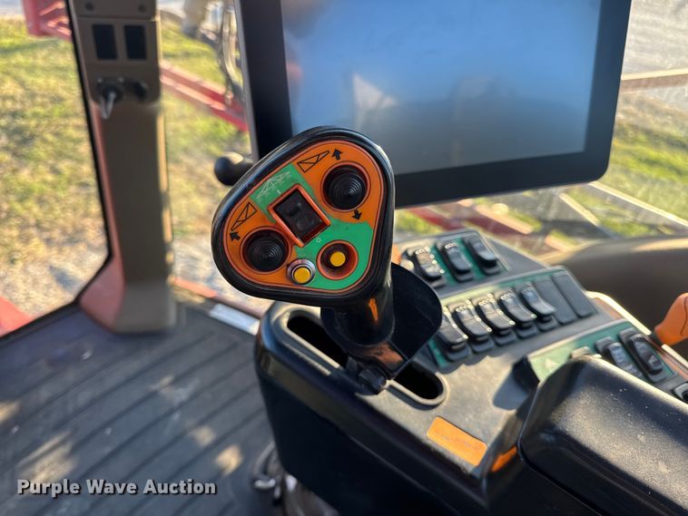 image for item DO2302 2013 Case Patriot 3330 sprayer