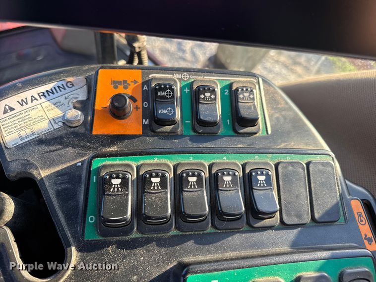 image for item DO2302 2013 Case Patriot 3330 sprayer