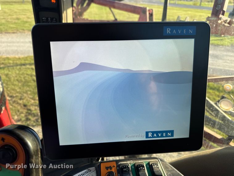 image for item DO2302 2013 Case Patriot 3330 sprayer