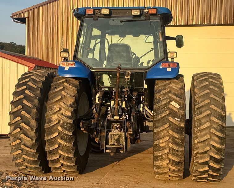 image for item DO2307 2003 New Holland TM130 MFWD tractor