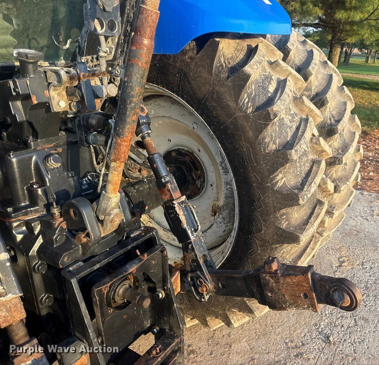 image for item DO2307 2003 New Holland TM130 MFWD tractor