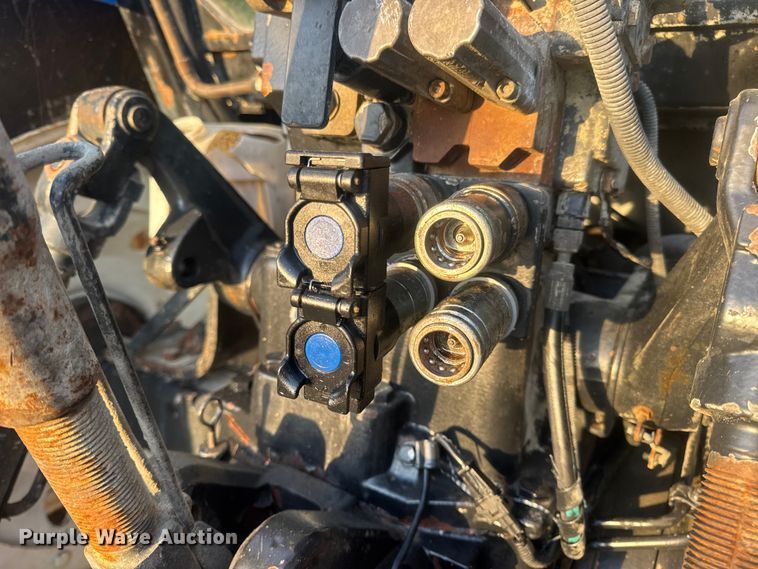 image for item DO2307 2003 New Holland TM130 MFWD tractor