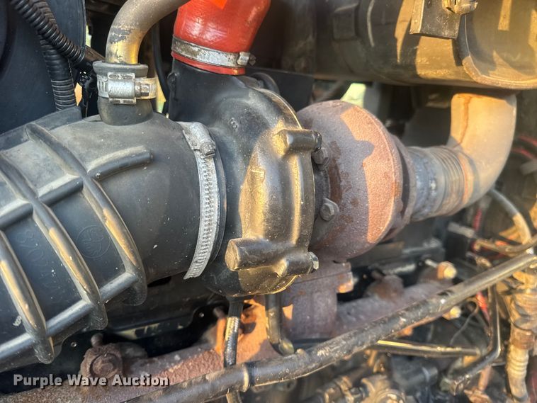 image for item DO2307 2003 New Holland TM130 MFWD tractor