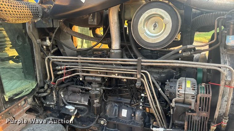 image for item DO2307 2003 New Holland TM130 MFWD tractor