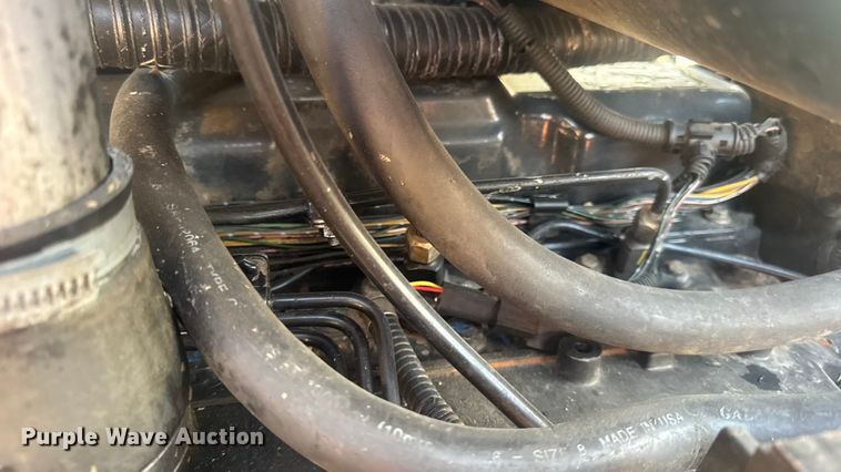 image for item DO2307 2003 New Holland TM130 MFWD tractor