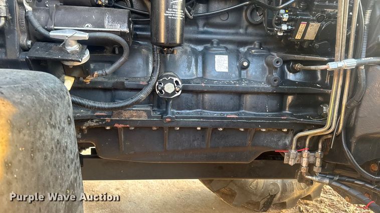 image for item DO2307 2003 New Holland TM130 MFWD tractor