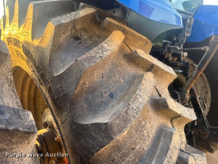 image for item DO2307 2003 New Holland TM130 MFWD tractor