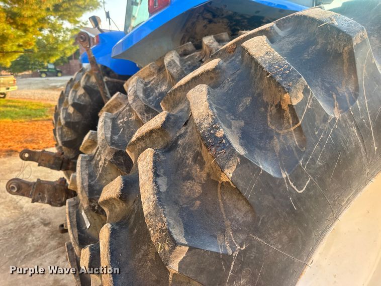 image for item DO2307 2003 New Holland TM130 MFWD tractor