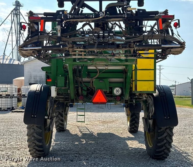 image for item DO2366 2012 John Deere 4730 sprayer