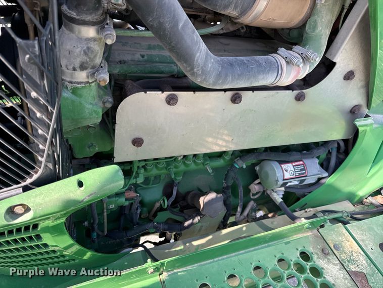 image for item DO2366 2012 John Deere 4730 sprayer