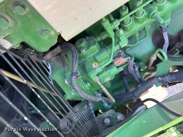 image for item DO2366 2012 John Deere 4730 sprayer