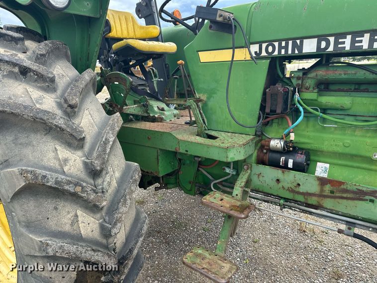 image for item DT6401 1983 John Deere 2950 tractor