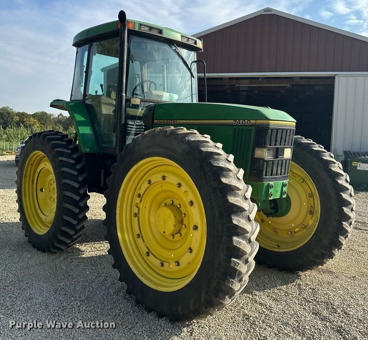 image for item DV0643 1996 John Deere 7400 MFWD tractor