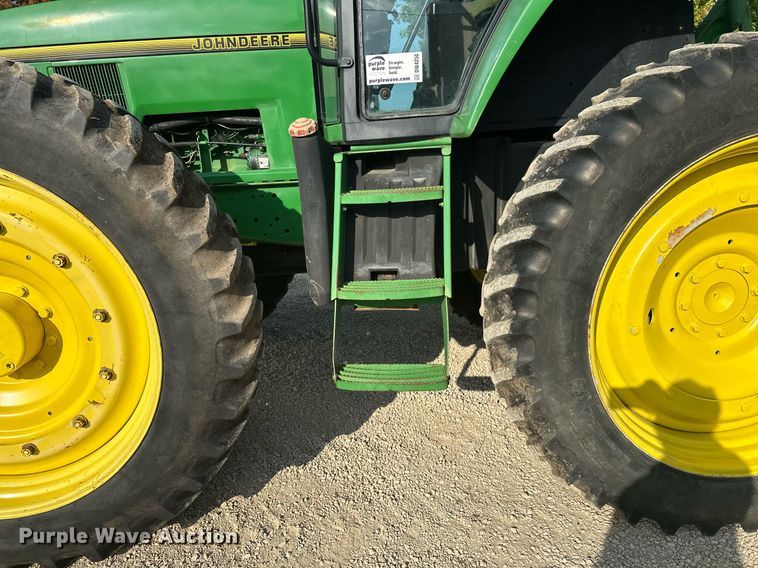 image for item DV0643 1996 John Deere 7400 MFWD tractor