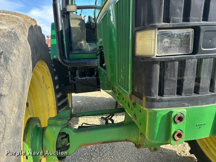 image for item DV0643 1996 John Deere 7400 MFWD tractor