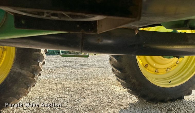 image for item DV0643 1996 John Deere 7400 MFWD tractor