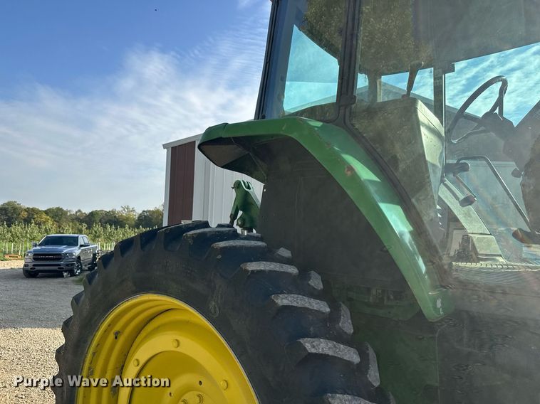 image for item DV0643 1996 John Deere 7400 MFWD tractor