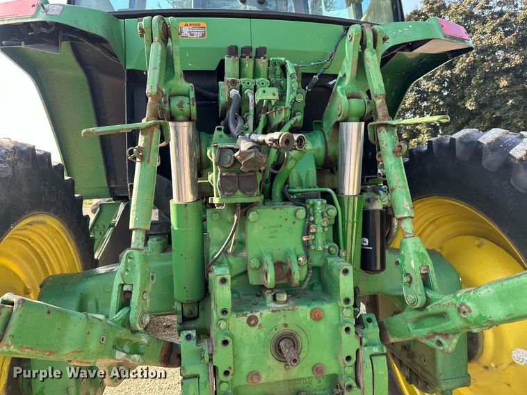 image for item DV0643 1996 John Deere 7400 MFWD tractor