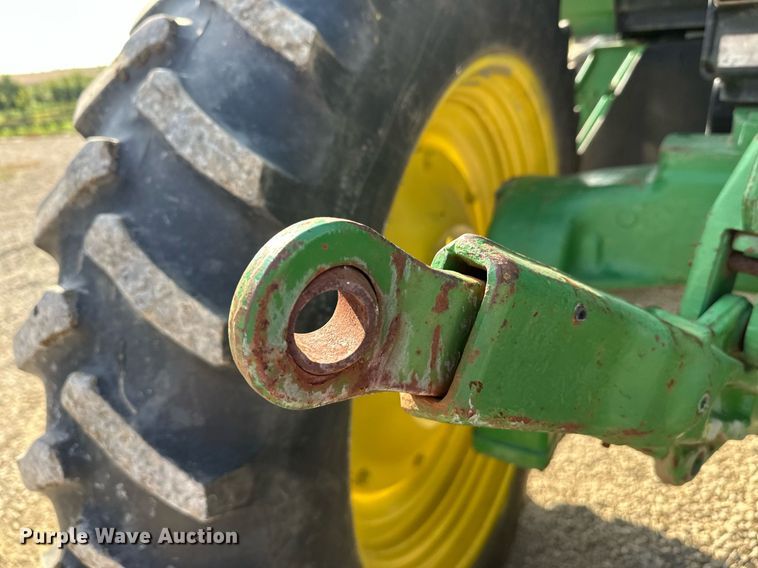 image for item DV0643 1996 John Deere 7400 MFWD tractor