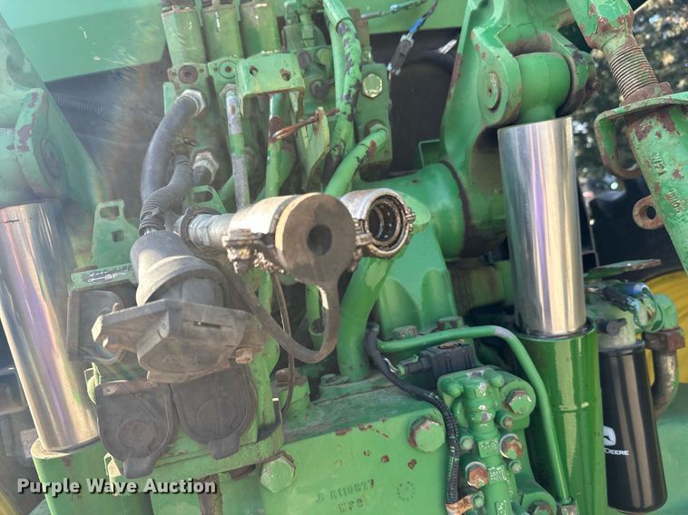 image for item DV0643 1996 John Deere 7400 MFWD tractor