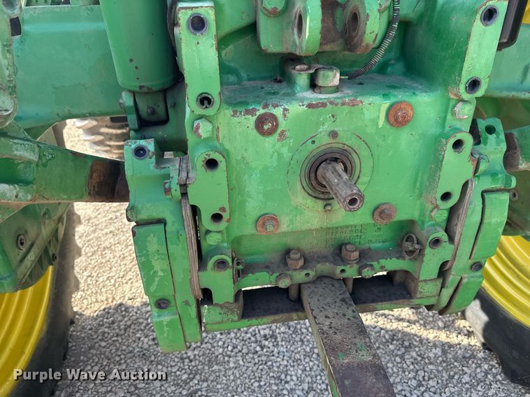 image for item DV0643 1996 John Deere 7400 MFWD tractor