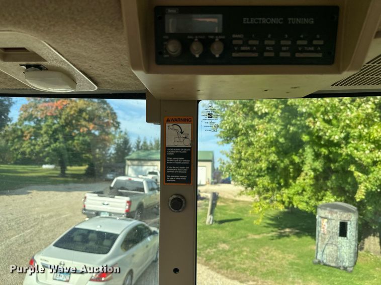 image for item DV0643 1996 John Deere 7400 MFWD tractor