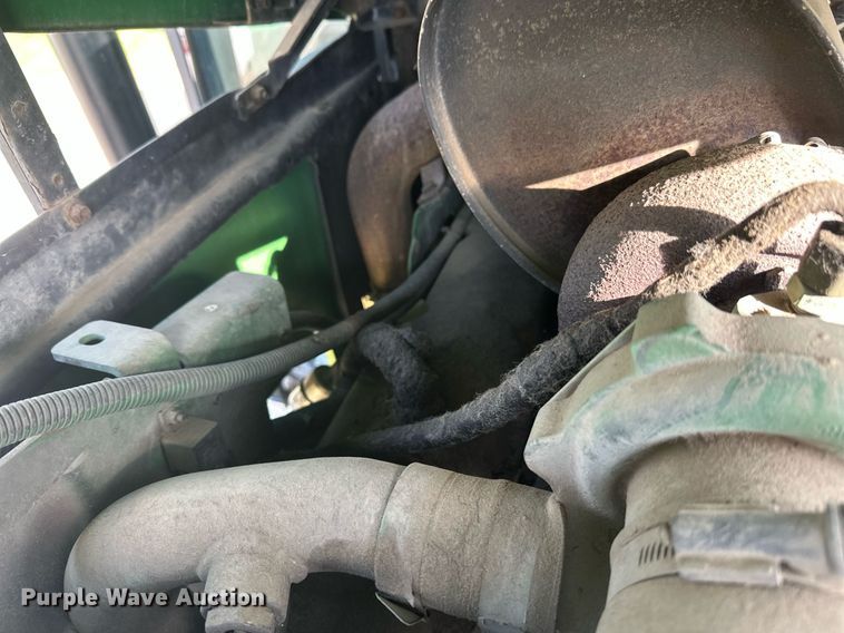 image for item DV0643 1996 John Deere 7400 MFWD tractor