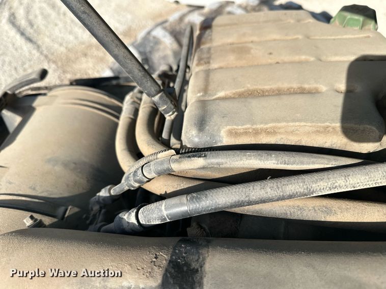 image for item DV0643 1996 John Deere 7400 MFWD tractor