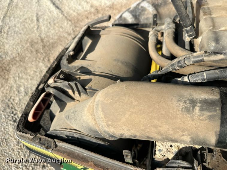 image for item DV0643 1996 John Deere 7400 MFWD tractor