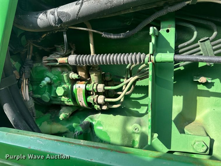 image for item DV0643 1996 John Deere 7400 MFWD tractor