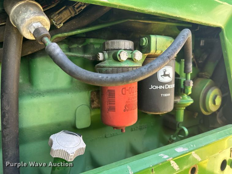 image for item DV0643 1996 John Deere 7400 MFWD tractor