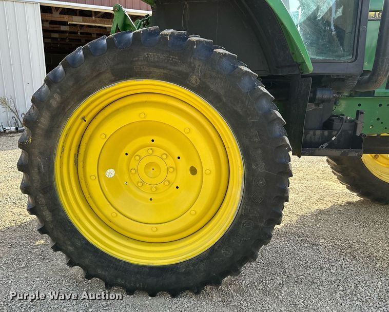 image for item DV0643 1996 John Deere 7400 MFWD tractor