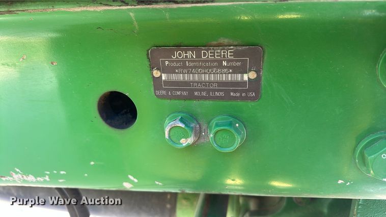image for item DV0643 1996 John Deere 7400 MFWD tractor