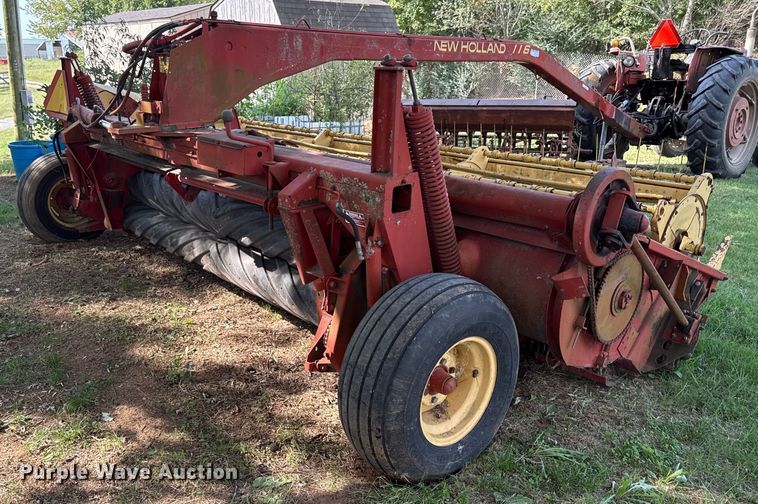 image for item DY8191 New holland 116 swather / windrower