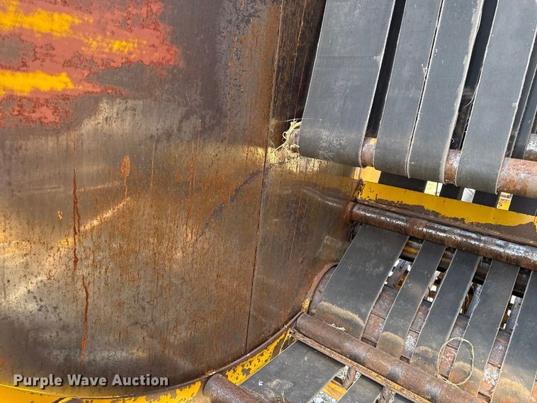 image for item DY8192 Vermeer 605F round baler