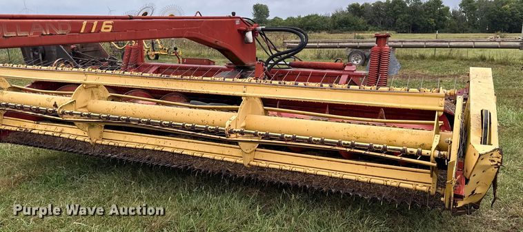 image for item DY8221 New holland 116 swather / windrower
